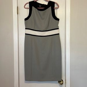 Black and white Nine West sheath dress